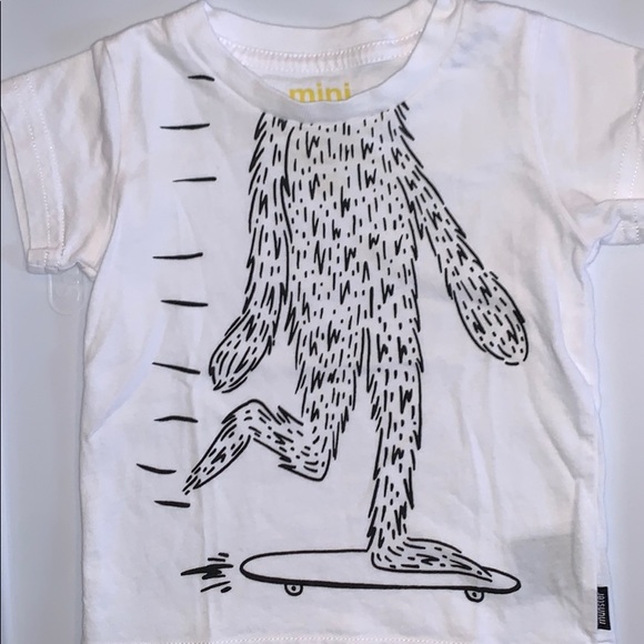 MiniMunster Other - Mini Munster Tee Shirt w Yeti Print 3-6 months